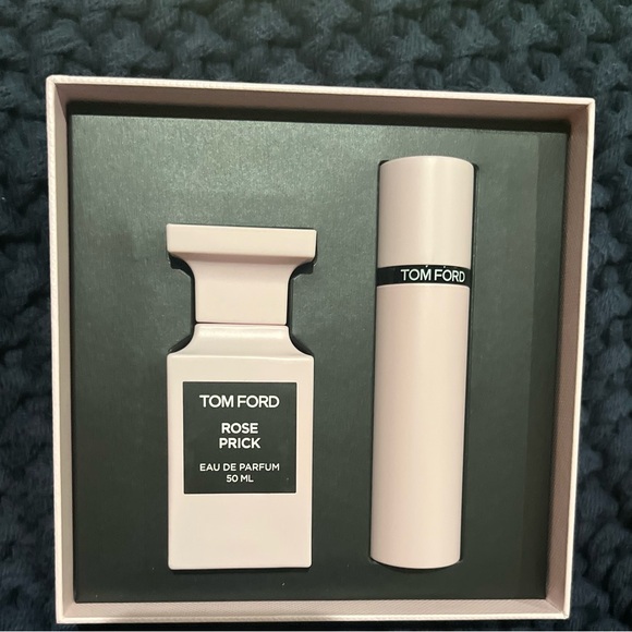 New In The Box Tom Ford Rose Prick Eau De Parfum Set - Picture 3 of 4